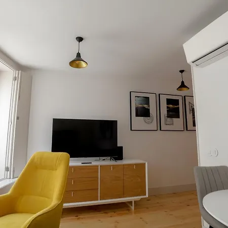 Trindade By Phc * ポルト